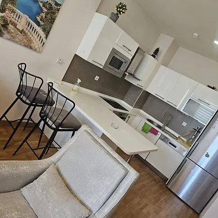 Outstanding 1+1 Bedroom Available * Стамбул